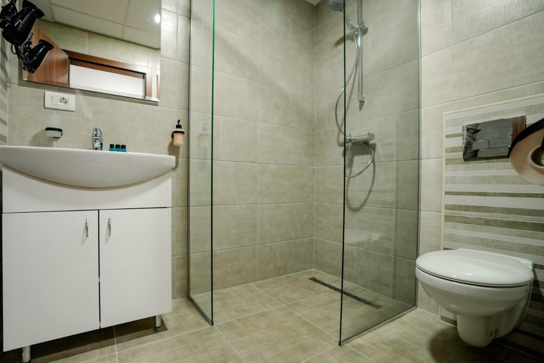 Darki Apartments 3 - Very Central Stay With Free Parking Ohrid Kültér fotó